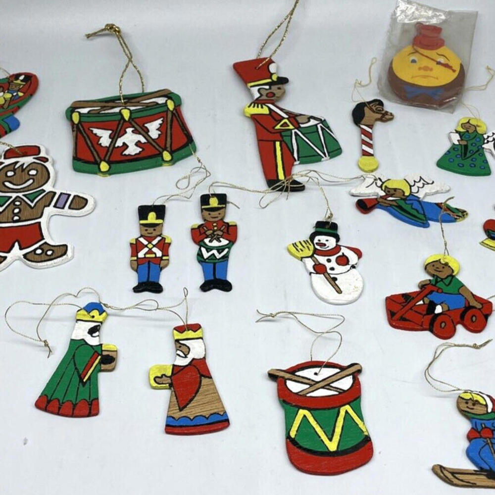 Hand Painted Double Sided Flat Wooden Christmas‎ Ornaments Vintage LOT of 22